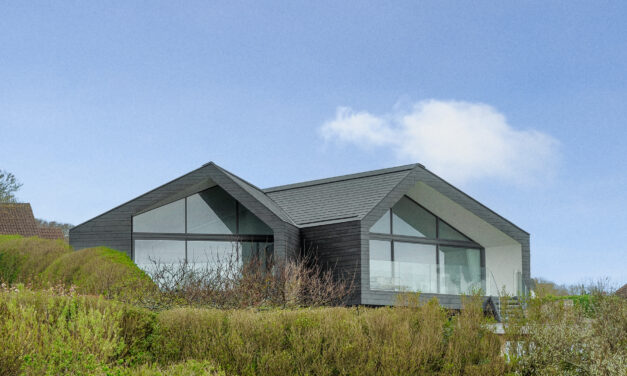 Cladding adds natural finish to coastal property